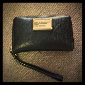 P͛R͛I͛C͛E͛ D͛R͛O͛P͛ 👇🏼 Marc Jacobs wallet