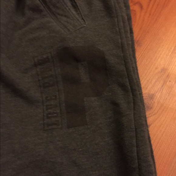 SOLD ON MERCARI DONT BUY