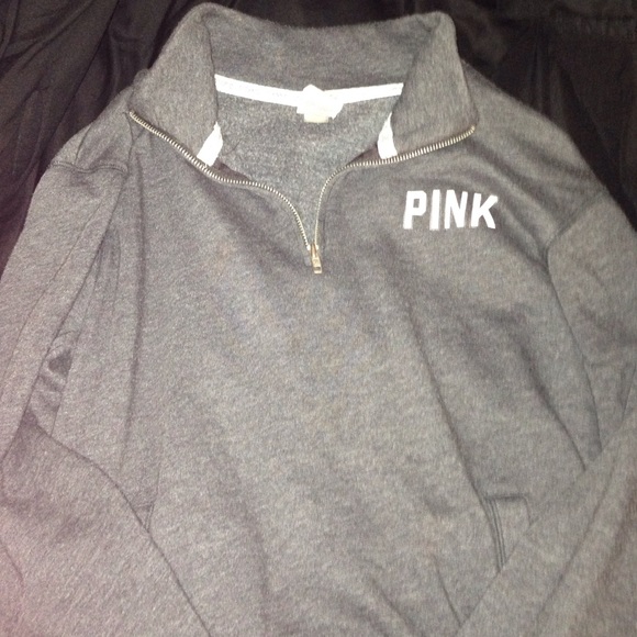 Vs Half Zip Hoodie