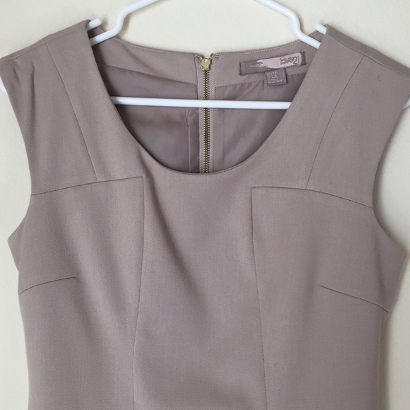 Forever 21 fitted khaki dress - Picture 3 of 4