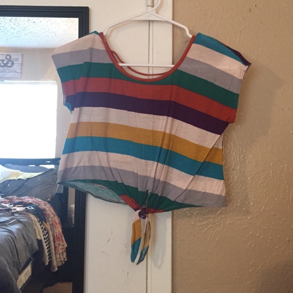 Colorful stripped crop top