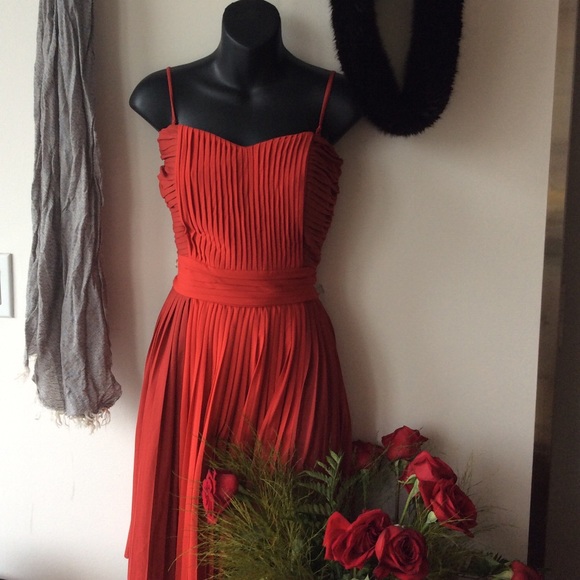 Geode Rose Pleated Dress - Size Large