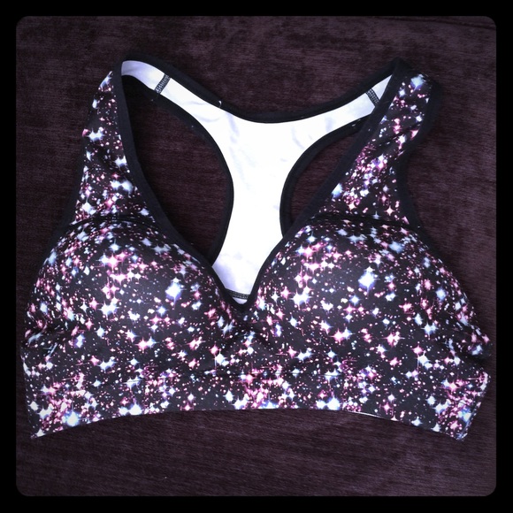 🚫 SOLD 🚫VS PINK Push Up Sports Bra - Picture 1 of 3