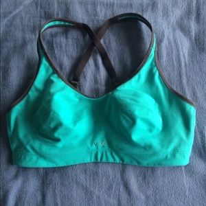 VICTORIA SECRET VSX. SPORTS BRA