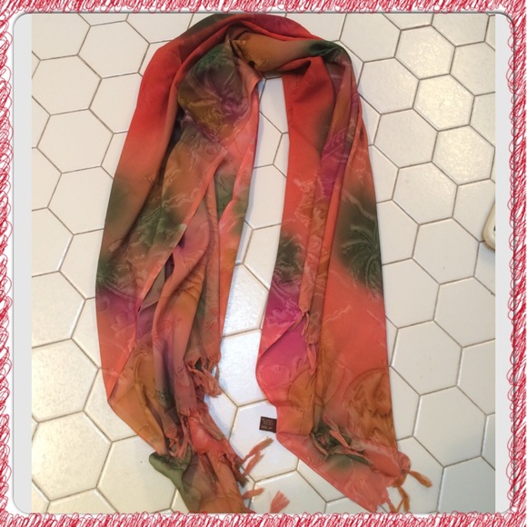 Accessories - 🌺8/16 HP🌺Gorgeous Scarf
