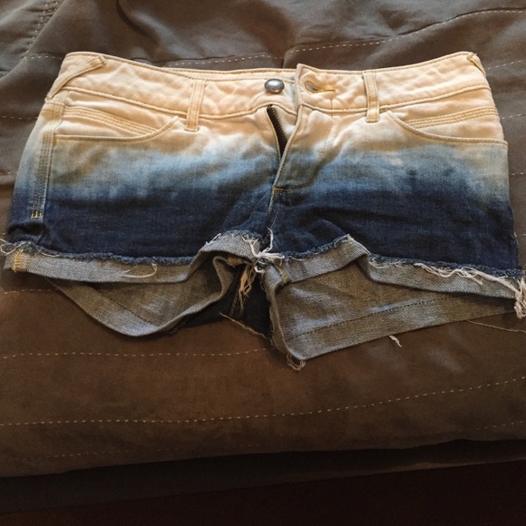 Ombré shorts- White to blue