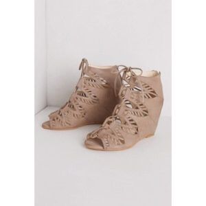 Dolce Vita shandy taupe nubuck sandal