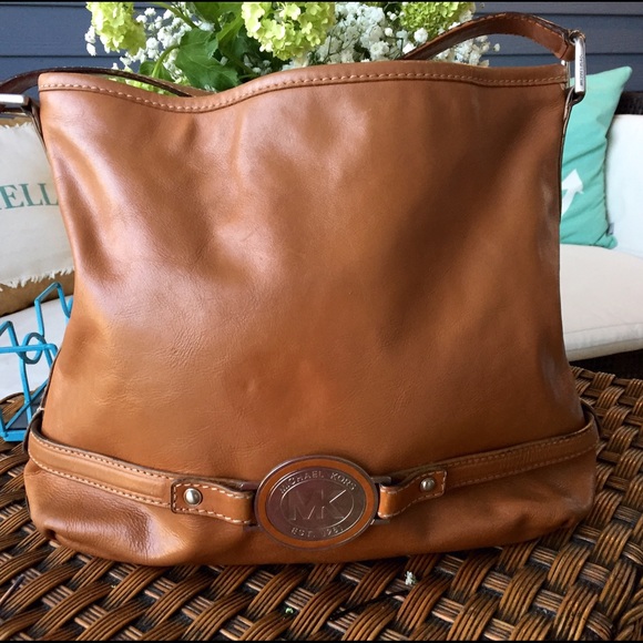 Beautiful cognac colored MK purse