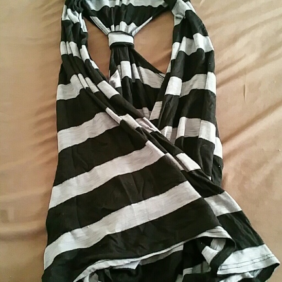 Shirt - Picture 3 of 3