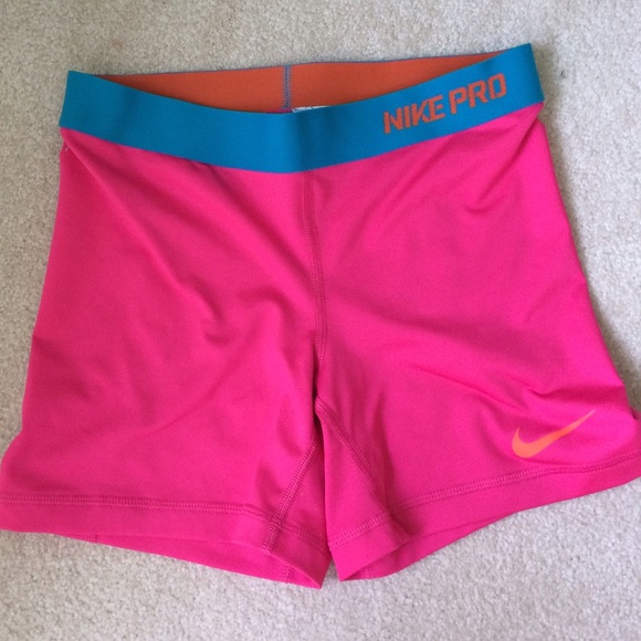 Brand new Nike Pro pink spandex