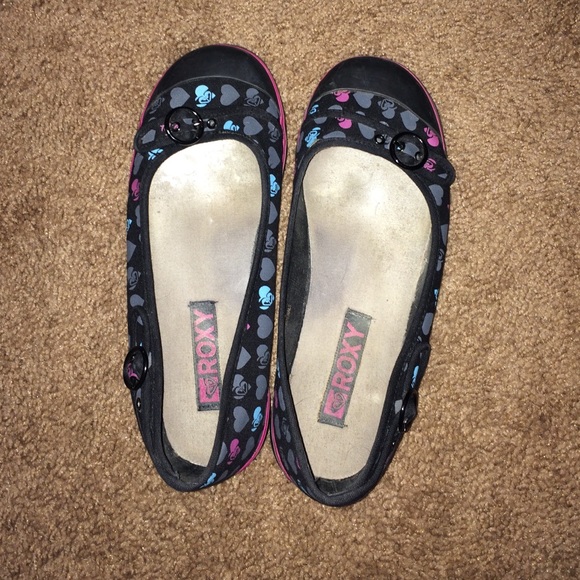 SOLD🎉🎉🎉 Roxy flats