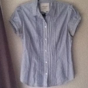 American Eagle button up