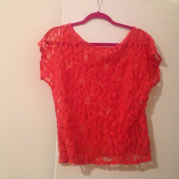 Overlayer top - Picture 2 of 2