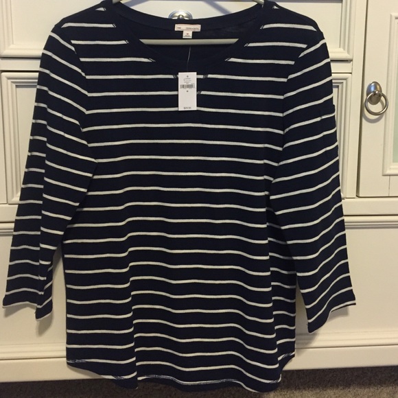 Gap shirt - Picture 1 of 2