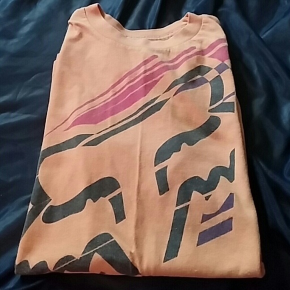 ***SOLD***Orange Fox Tee - Picture 2 of 3