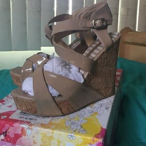 Nude Color Summer Wedges 👠