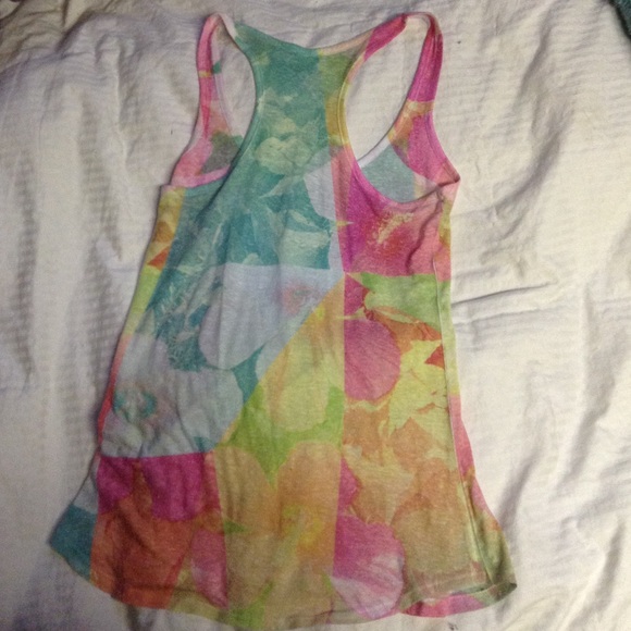 California or Bust Graphic Tank🎀🆕 - Picture 2 of 3