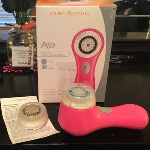 Pink clarisonic Mia