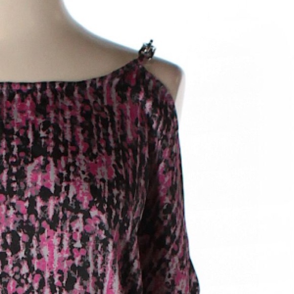 💗Fuschia/Black/Gray Michael Kors Top w/Silver💗 - Picture 3 of 4