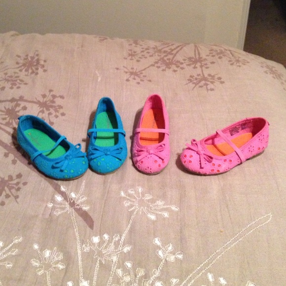 Size 7 Toddler shoes