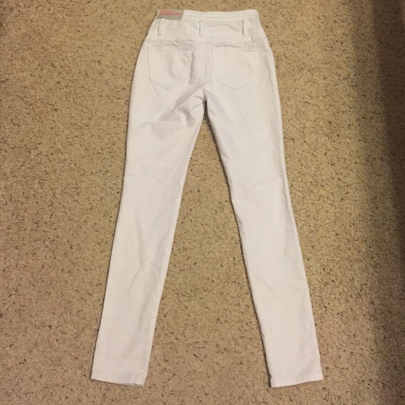 Pants-white