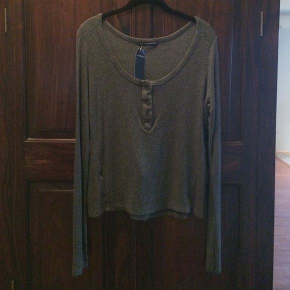 Brandy Melville gray henley