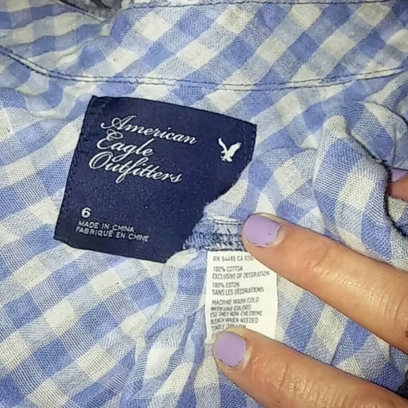 *SOLD* AE Plaid Button Down - Picture 4 of 4