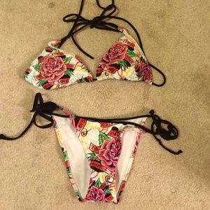 Bathing suit