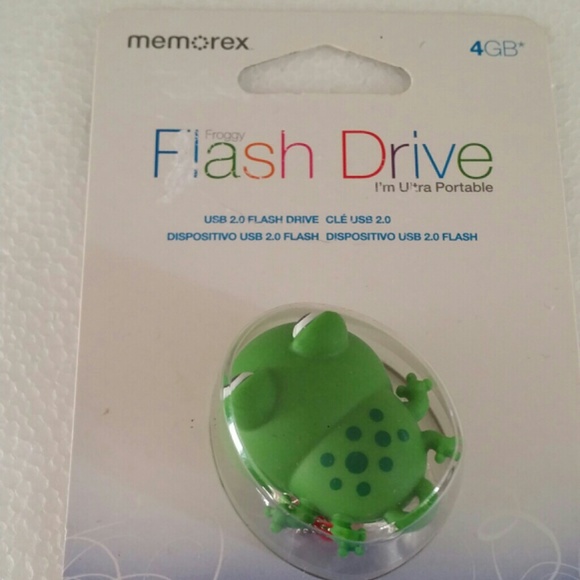 Frog Flash Drive to hang on the side of your purse