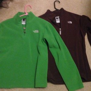 North Face fleece half zip pullover