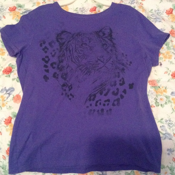 Purple tiger shirt