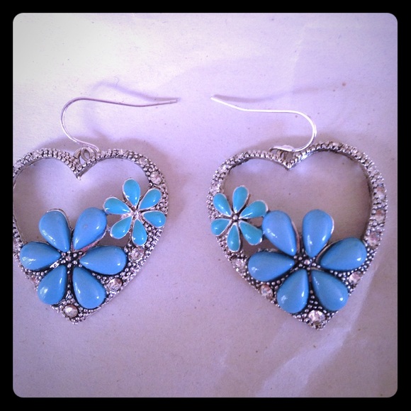 Heart earrings