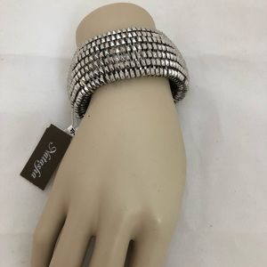 NATASHA STRETCHABLE BRACELET FREE WITH PURCHASE