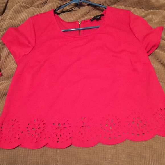 Forever 21 plus crop top