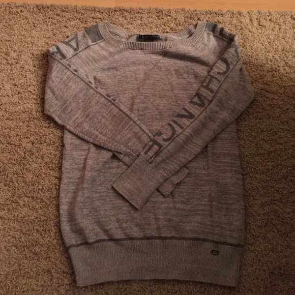 Long sleeve top
