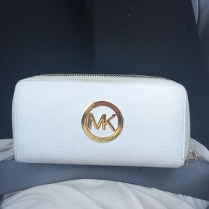 MK Wallet. Great condition