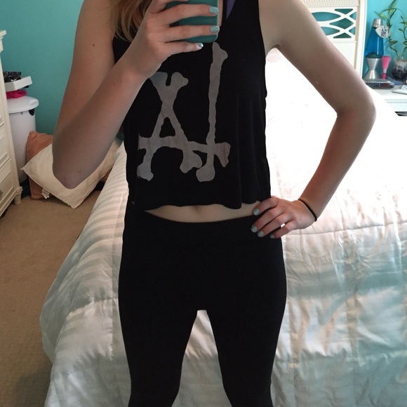 LA Tanktop - Picture 3 of 4