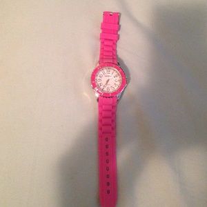 Hot pink Geneva silicone watch!