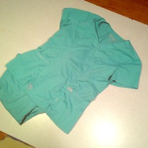 Grey's Anatomy scrub set in Grren