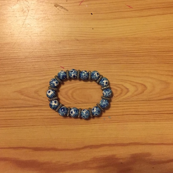 Floral blue bracelet