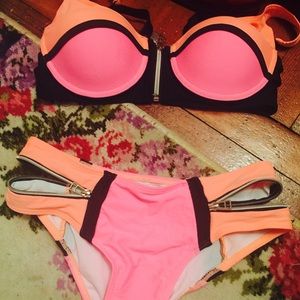 Zipper Triangl Style Bikini