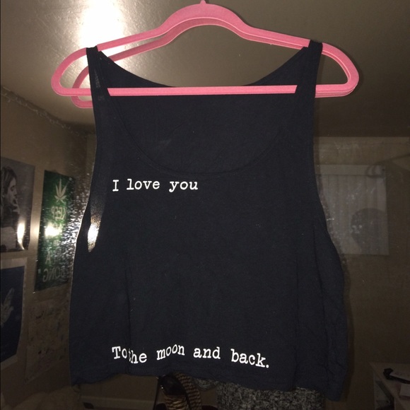 Ily to the moon and back top💘