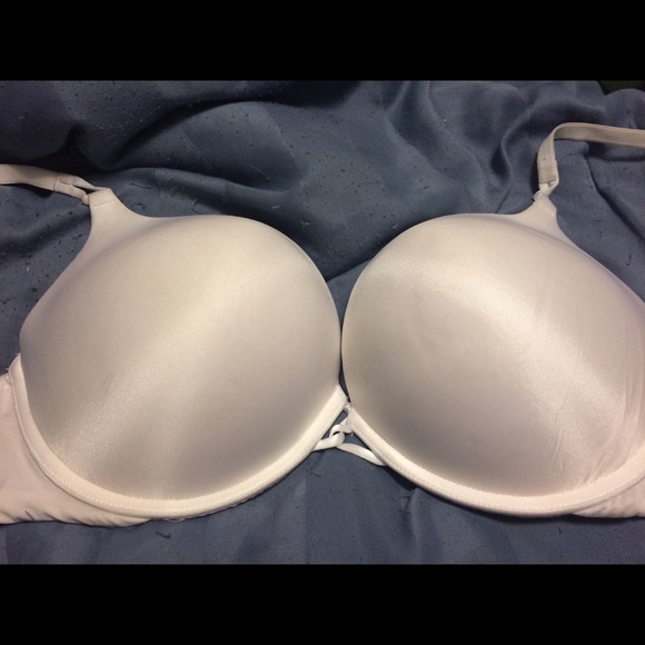 Victoria's Secret Bombshell Plunge Bra, 36D