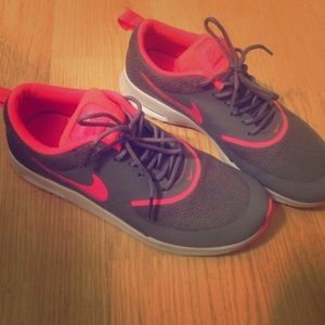 Nike Air Max Thea