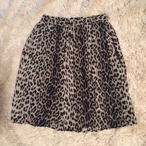 Leopard Pleated Skirt.