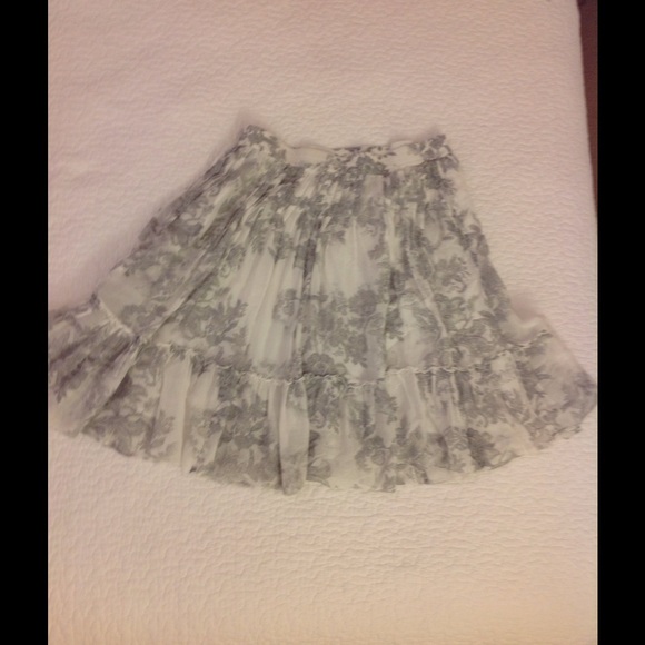 GAP knee length bohemian skirt