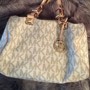 Brand new Michael kors bag