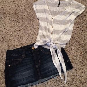 Denim mini skirt😎