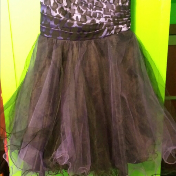 Poofy cheetah purple amd black short dress - Picture 3 of 3
