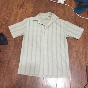 Men's button up top